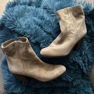 Sam Edelman Taupe Ankle Boots